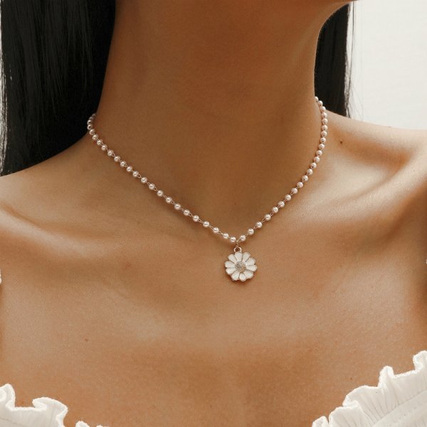 VERLAINE PARIS™ | Collier Pendentif Marguerite avec Perle