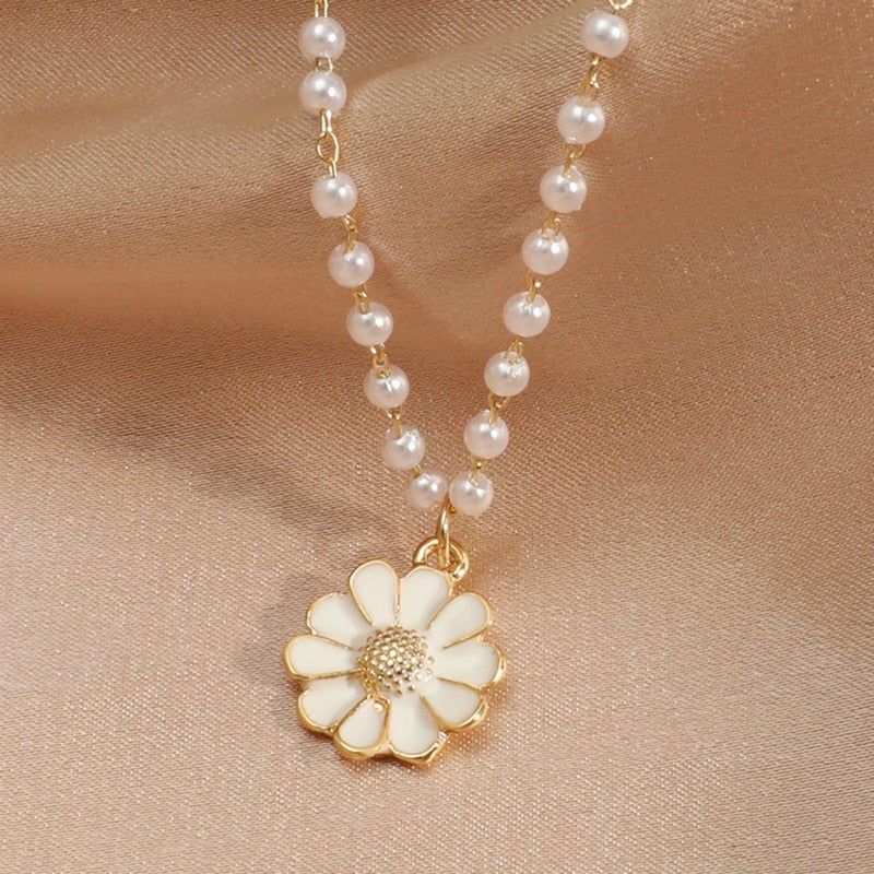 VERLAINE PARIS™ | Collier Pendentif Marguerite avec Perle