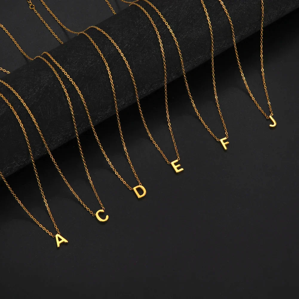 VERLAINE PARIS™ | Collier Pendentif Alphabet Brillant