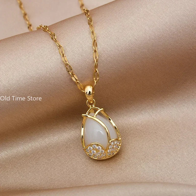 VERLAINE PARIS™ | Collier Pendentif Élégant en Cristal Rose et Or