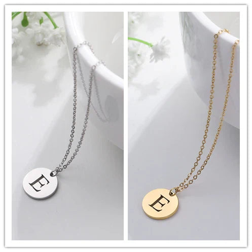 VERLAINE PARIS™ | Collier Pendentif Lettre en Or Élégant