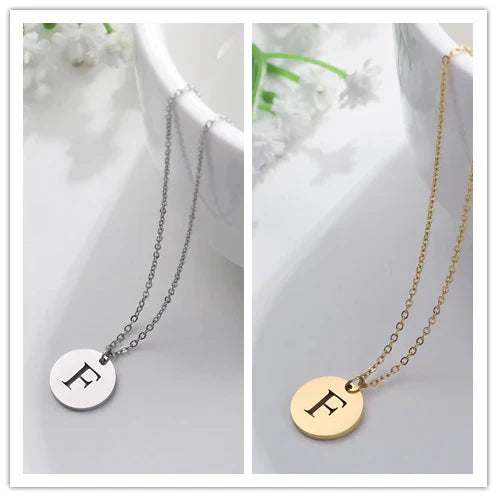 VERLAINE PARIS™ | Collier Pendentif Lettre en Or Élégant