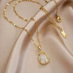 VERLAINE PARIS™ | Collier Pendentif Élégant en Cristal Rose et Or