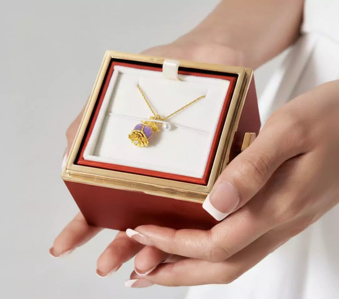 VERLAINE PARIS™ | collier Aurora Charm – La Fleur de l’Amour